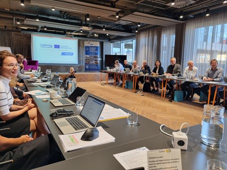 Uczestnicy podczas spotkania