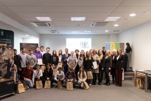 Zdjęcie uczestników pilotażu w Lublinie - uczniowie lubelskich szkół